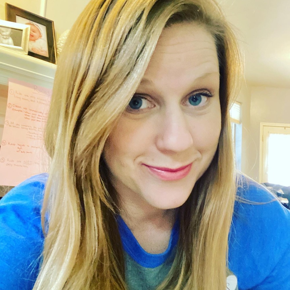 Meet your Posher, Laura